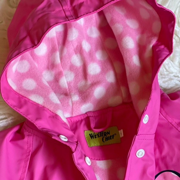 Minnie Mouse Raincoat ☔️ - Picture 3 of 4